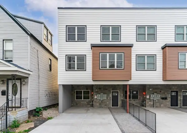 647 S 10th St, Newark City, NJ 07108