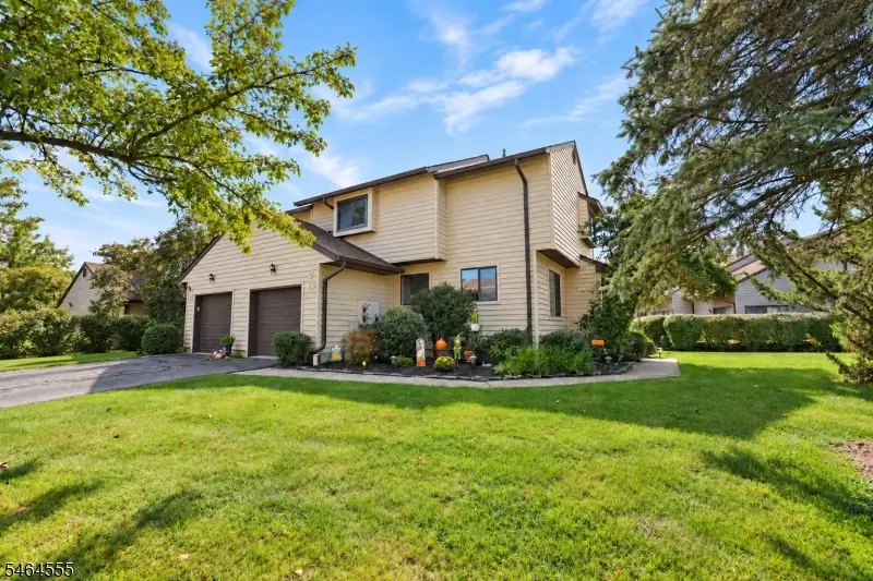 1 Sparrow Cir, Hampton, NJ 07860 - #1