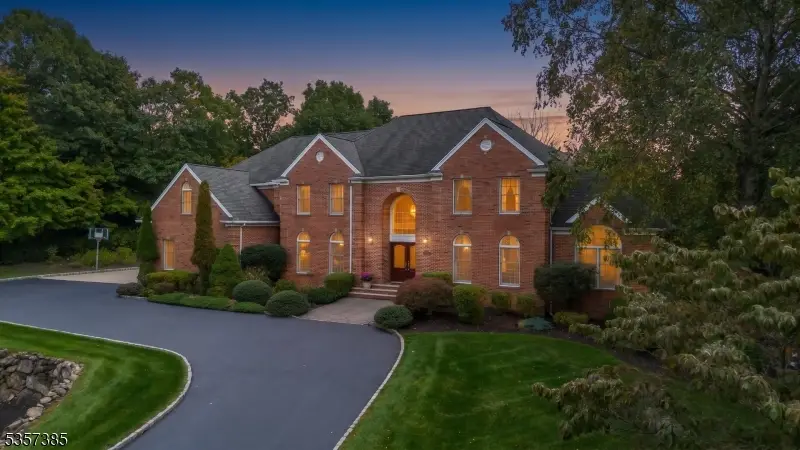86 Alize Dr, Kinnelon, NJ 07405 - #1