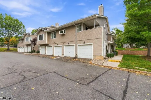 56 Bentley Ct, Bedminster Twp., NJ 07921