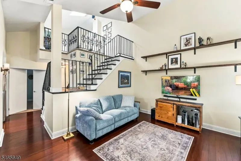 56 Bentley Ct, Bedminster, NJ 07921 - #3