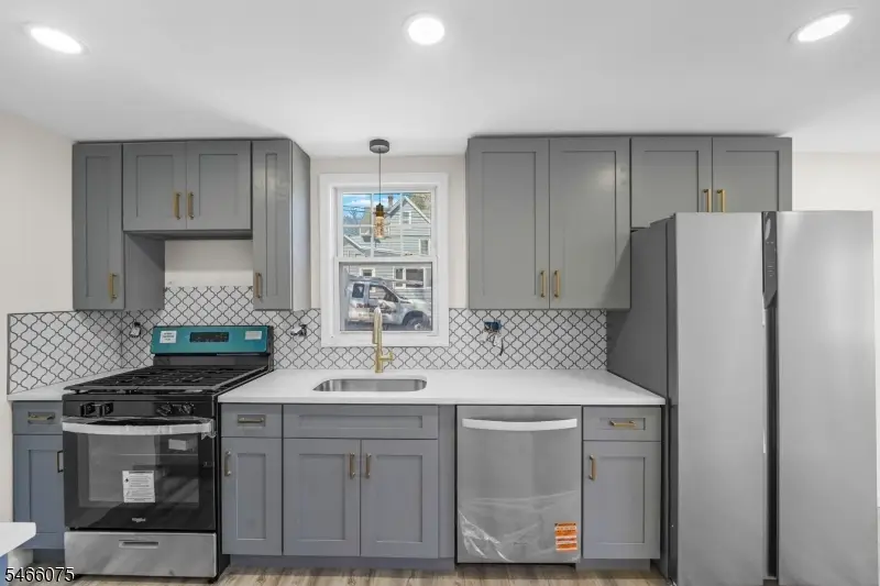 728 Glen Rd, Sparta, NJ 07871 - #2