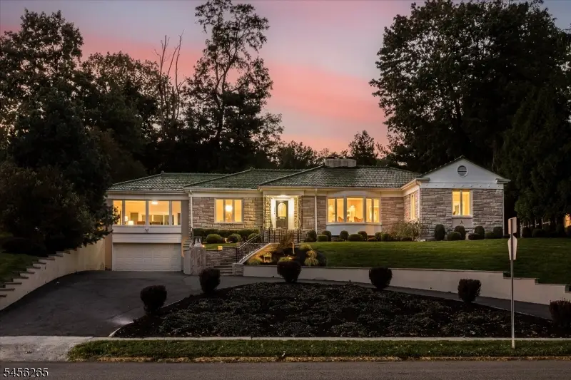 23 N Wyoming Ave, South Orange, NJ 07079 - #1