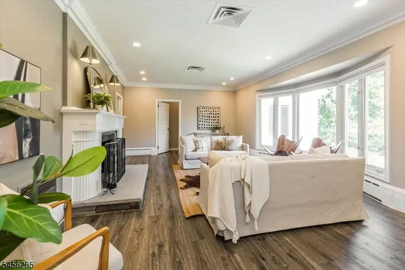 23 N Wyoming Ave, South Orange, NJ 07079 - #3
