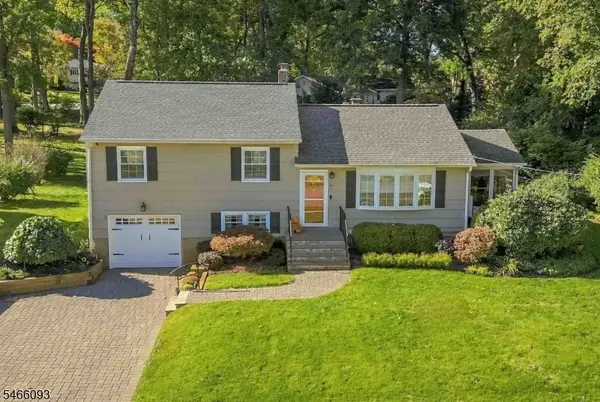 27 Salem Dr, Hanover Twp., NJ 07981