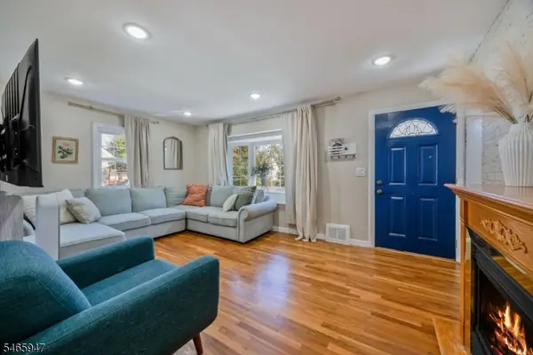 14 Farmingdale Ave, Bloomfield Twp., NJ 07003
