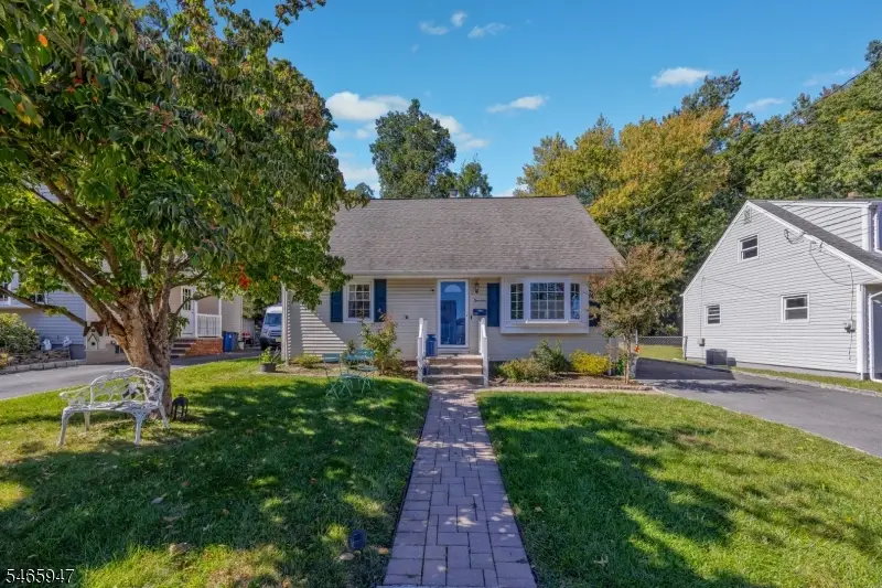 14 Farmingdale Ave, Brookdale, NJ 07003 - #3