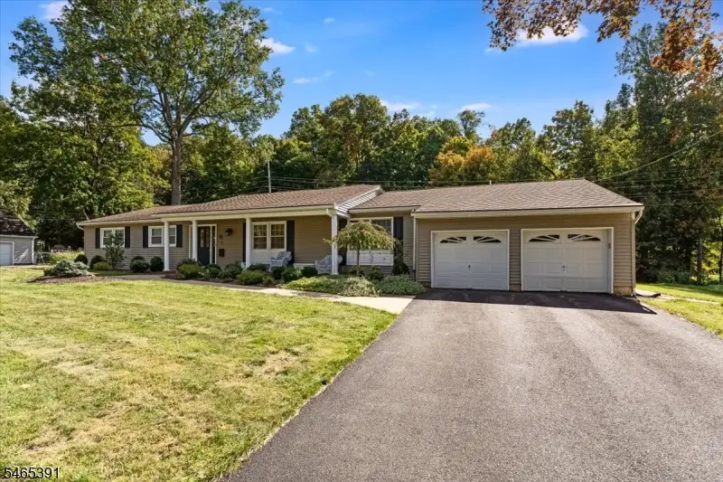 5 Beech Dr, Morris Plains, NJ 07950 - #1