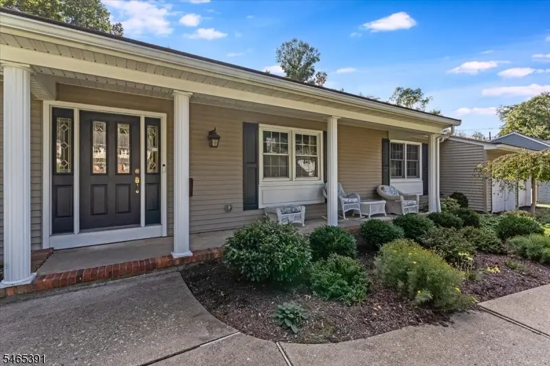 5 Beech Dr, Morris Plains, NJ 07950 - #2