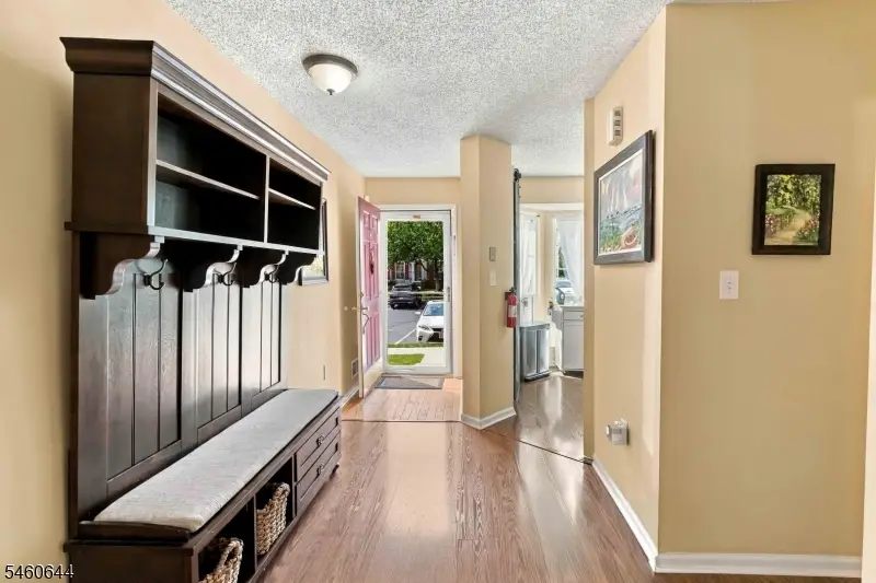 41 Cabot Way, Franklin Park, NJ 08823 - #3