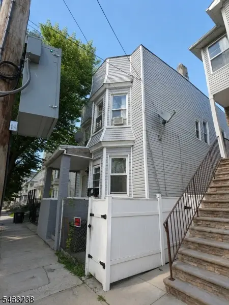 126 S 7th St, Newark, NJ 07107 - #1