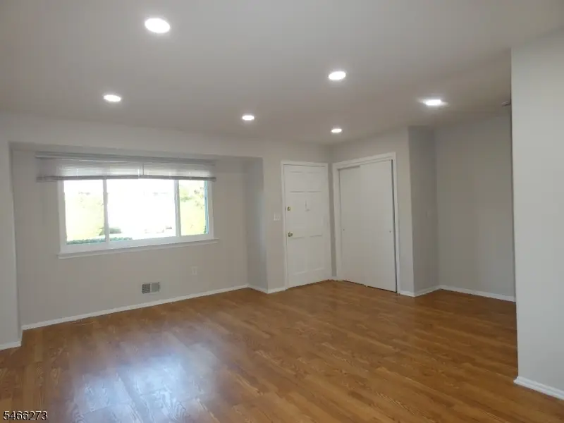 4H Quincy Circle #4, Dayton, NJ 08810 - #3