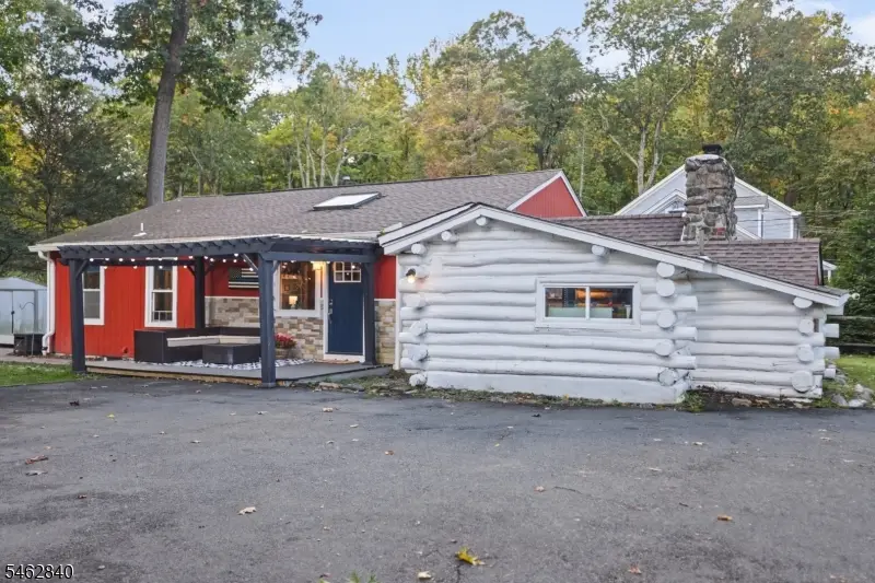 3 Ranger Trl, Lake Mohawk, NJ 07871 - #2