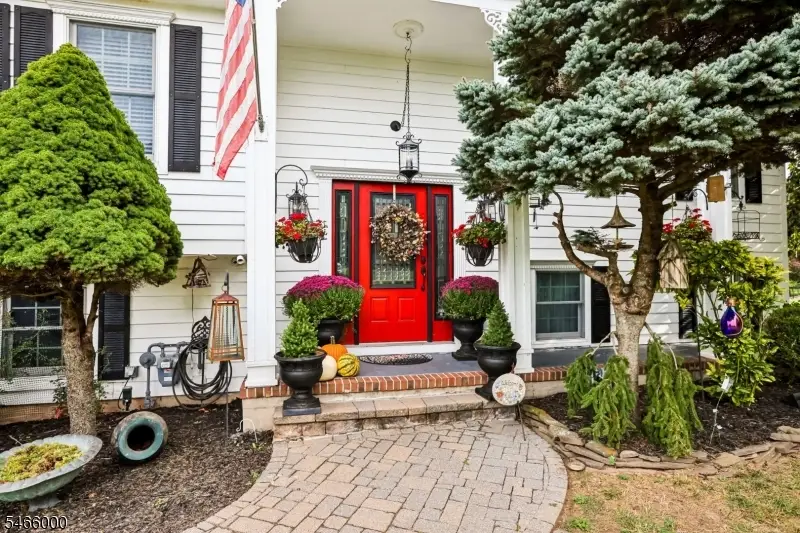 7 Weavers Ln, Readington, NJ 08889 - #3