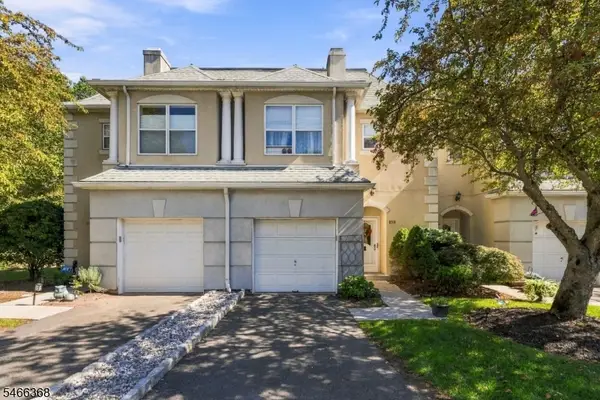8311 Brittany Dr, Wayne Twp., NJ 07470