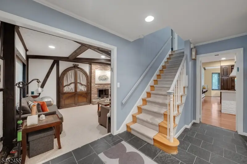 24 Tremont Terrace, Livingston, NJ 07039 - #3