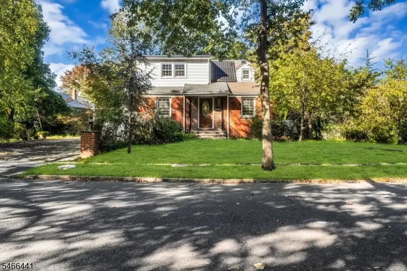 41 Heather Ln, Roselle, NJ 07203 - #1