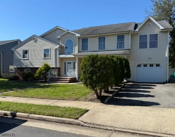 3 Charles Ct, Edison Twp., NJ 08820