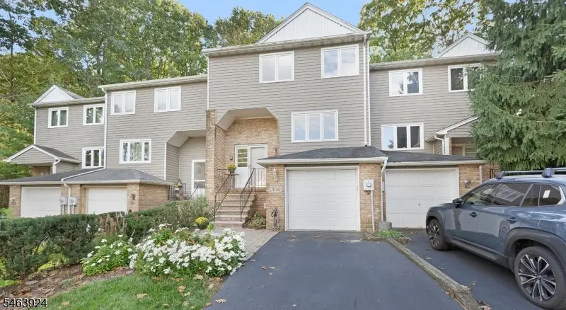 106 Stockton Ct, Parsippany Troy Hills, NJ 07950 - #2