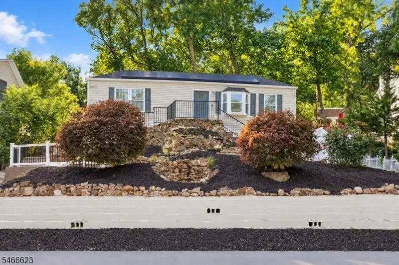 20 Greenwood Ave, Haskell, NJ 07420 - #1