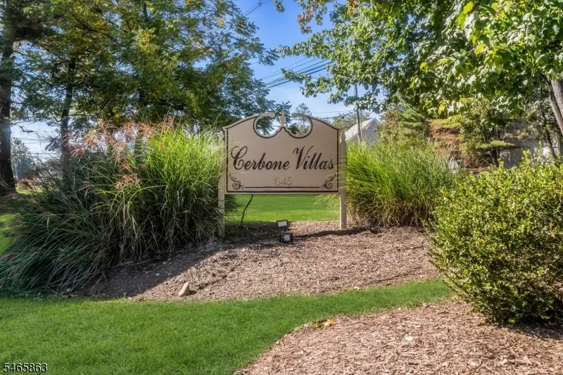 645 Ridgedale Ave #4, East Hanover, NJ 07936 - #1