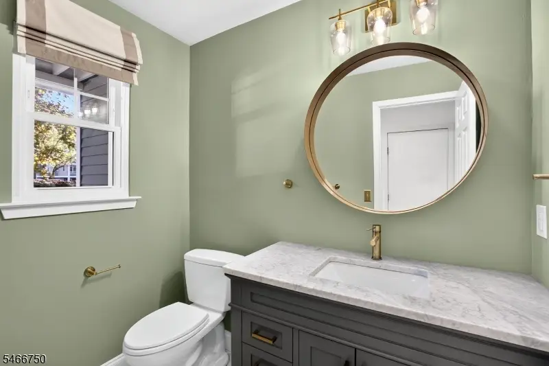 70 Village Cir, Green Knoll, NJ 08807 - #3