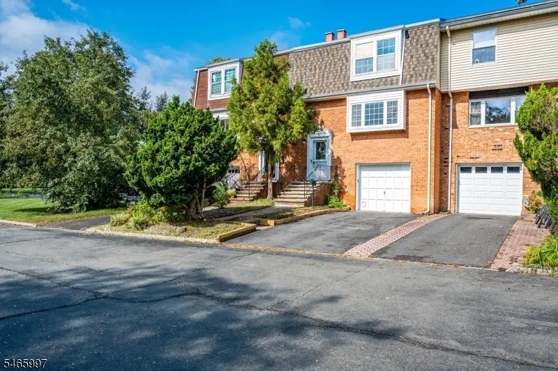 30 Catbird Ct, Lawrence, NJ 08648 - #2