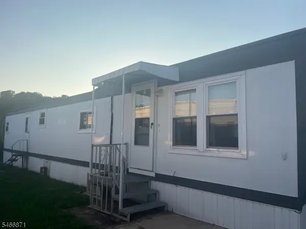 116 Genes Lane, Rockaway Boro, NJ 07866