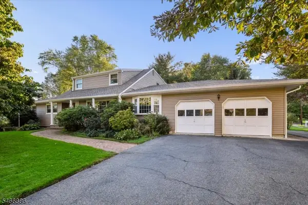 2 Candlewood Ct, Parsippany-Troy Hills Twp., NJ 07054