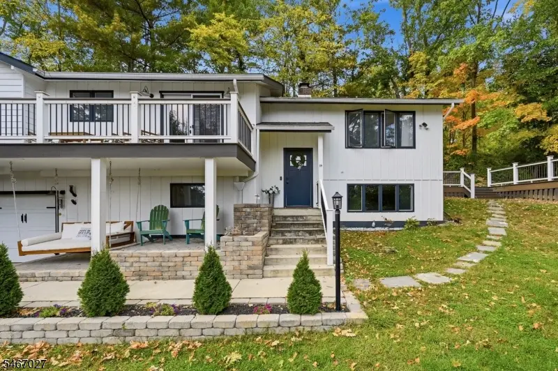 19 Somerville Rd, Hewitt, NJ 07480 - #3