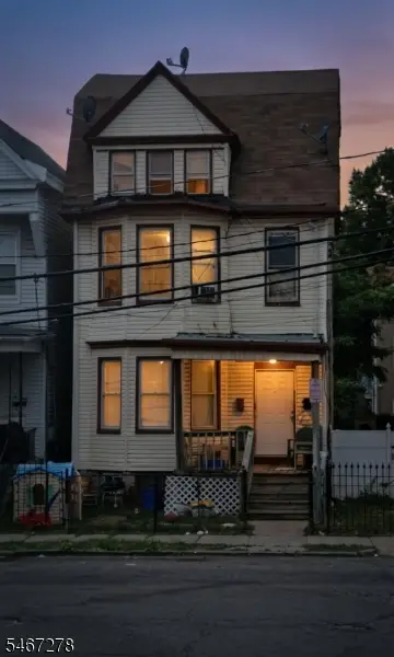 94 Peabody Pl, Newark, NJ 07104 - #1