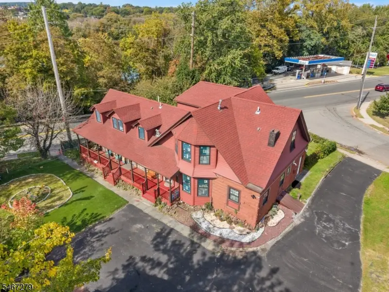 891 River Dr, Elmwood Park, NJ 07407 - #2