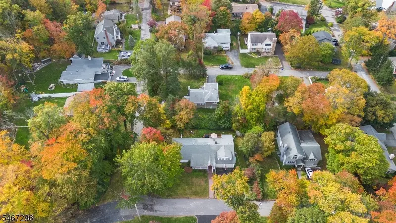 1 Ledgewood Trl, Kinnelon, NJ 07405 - #2