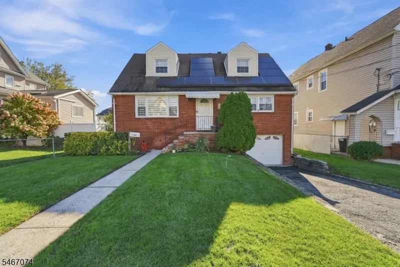 91 Laurel St, Ridgefield Park, NJ 07660 - #1
