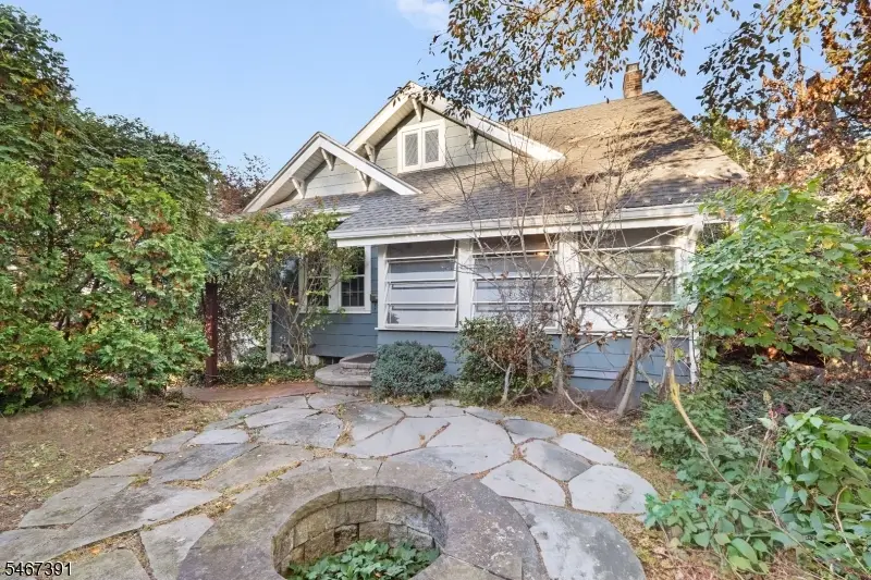 166 Locust Ave, Mountainside, NJ 07092 - #1