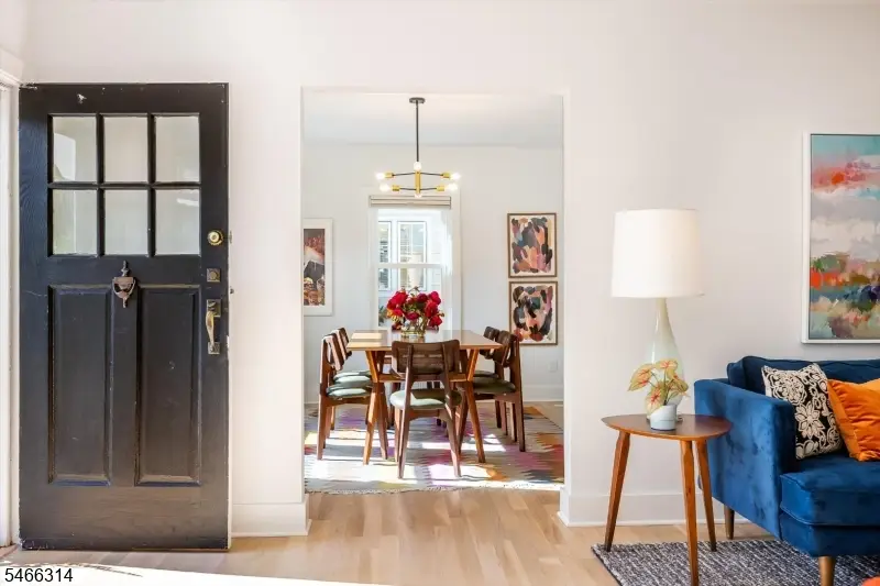 22 Euclid Pl, Montclair, NJ 07042 - #1