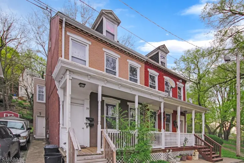 77 Brainard St, Phillipsburg, NJ 08865 - #1