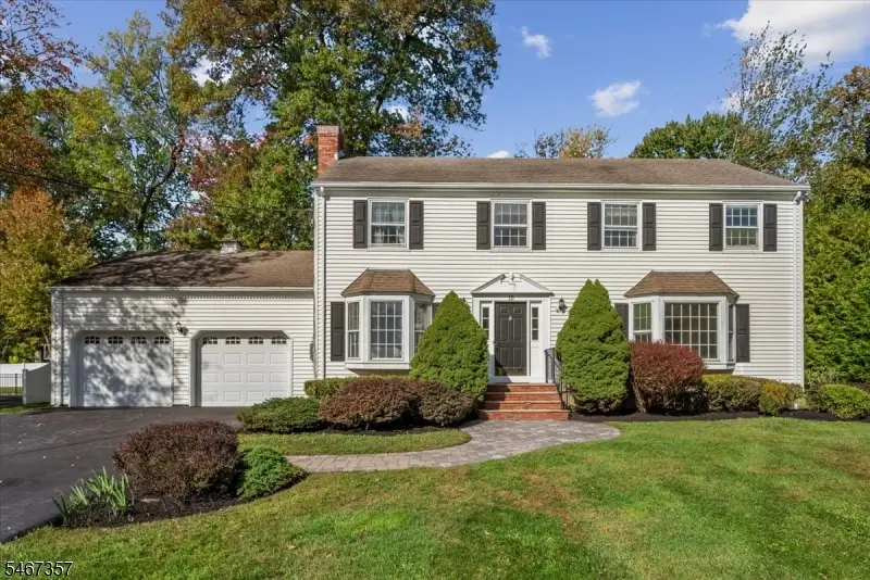 10 Warwick Rd, Morris, NJ 07960 - #1