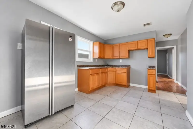 196 Fairmount Ave, Newark, NJ 07103 - #2