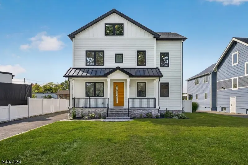 242 Saint Paul St, Westfield, NJ 07090 - #1