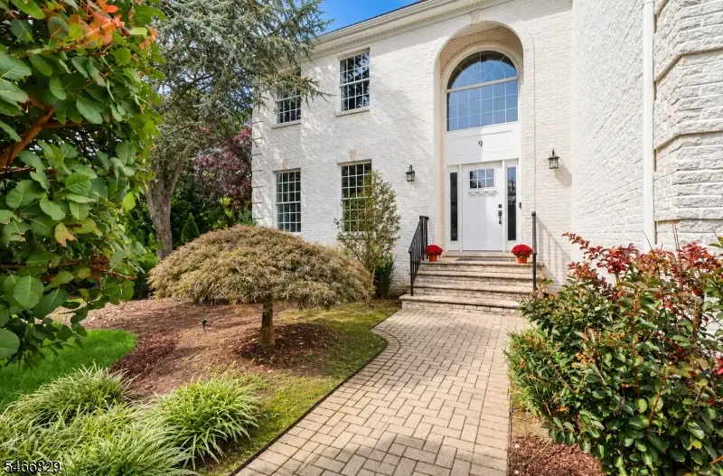 9 Schindler Way, Livingston, NJ 07039 - #3