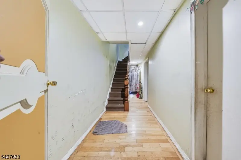 1635 Lincoln St, Jersey City, NJ 07307 - #3