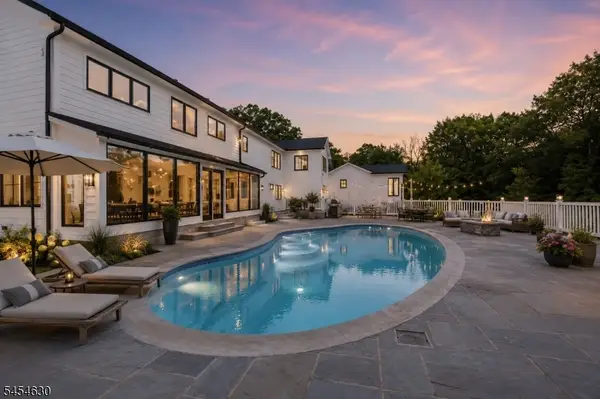 180 Roundtop Rd, Bernardsville Boro, NJ 07924