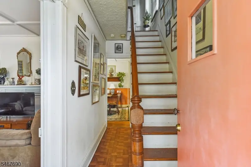 29 Lafayette Ave, Summit, NJ 07079 - #3