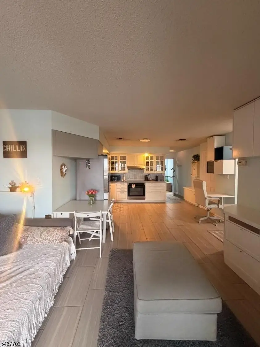 41-51 Wilson Ave #6 E, Newark, NJ 07105 - #3
