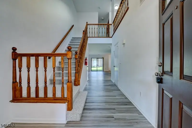 6 Jennifer Ct, Lebanon, NJ 08833 - #3