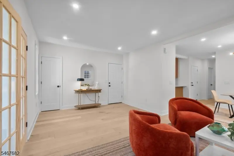 30 Irving St., Unit 2 #2, Montclair, NJ 07042 - #3