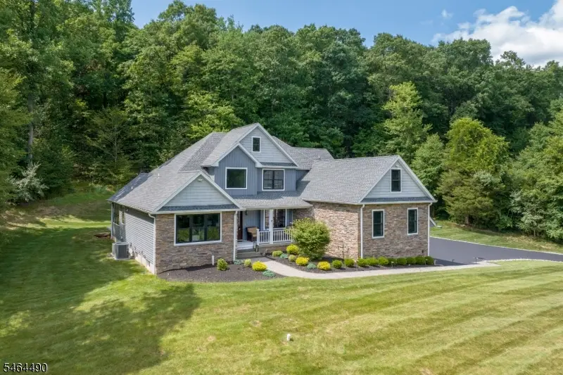 1 Sydney Ln, Lebanon, NJ 07865 - #1