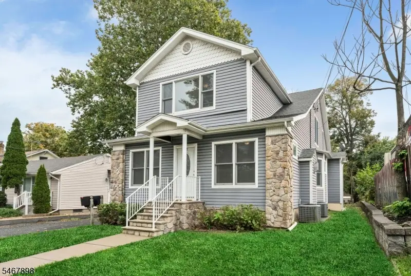 38 Church St #2, Haledon, NJ 07508 - #3
