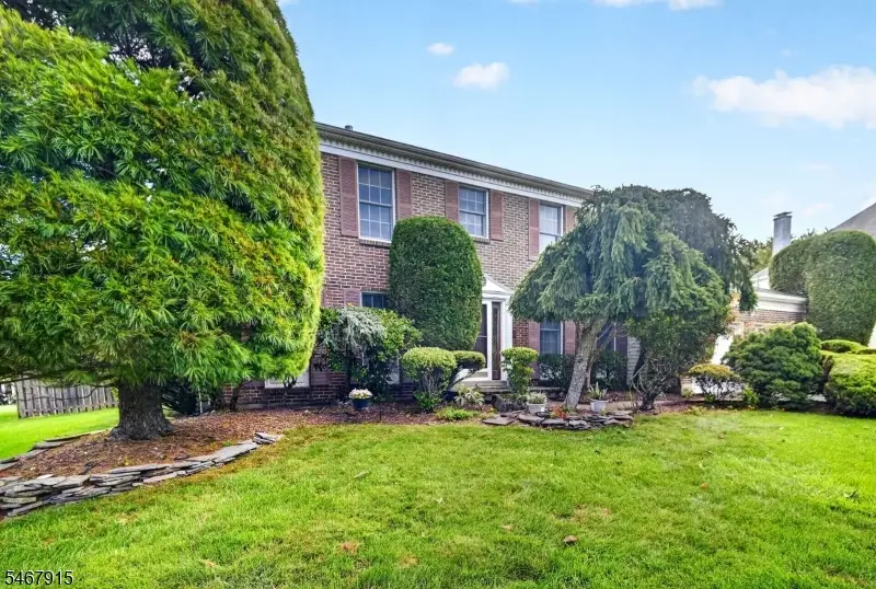 13 Drexel Hill Dr, South Brunswick, NJ 08824 - #3